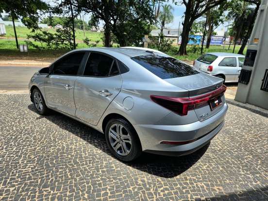 HYUNDAI-HB20S-2025