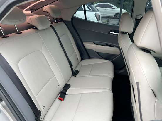 HYUNDAI-HB20S-2024