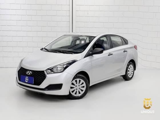 HYUNDAI HB20S 1.6 COMFORT PLUS 16V FLEX 4P AUTOMÁTICO