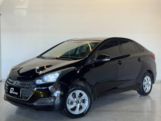HYUNDAI HB20S 1.6 COMFORT PLUS 16V FLEX 4P MANUAL
