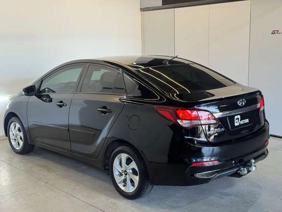 HYUNDAI-HB20S-2016