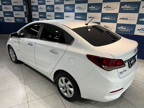HYUNDAI-HB20S-2016
