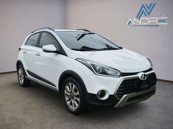 HYUNDAI-HB20X-2018