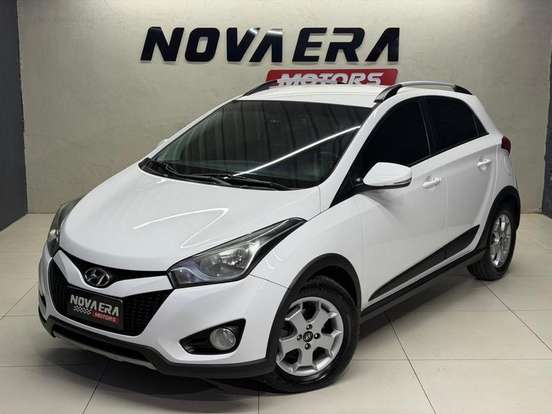 HYUNDAI-HB20X-1.6 16V PREMIUM FLEX 4P AUTOMÁTICO HYUNDAI-HB20X-2014