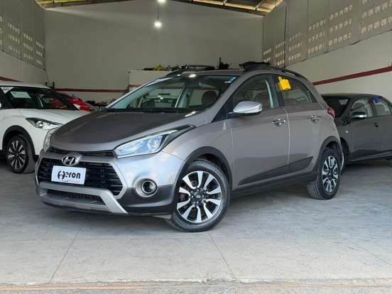 HYUNDAI-HB20X-2018