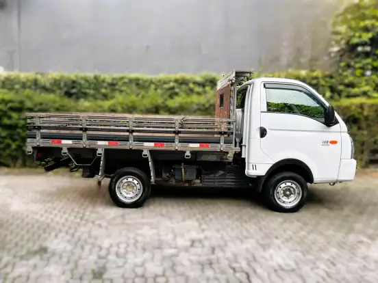 HYUNDAI-HR-2023