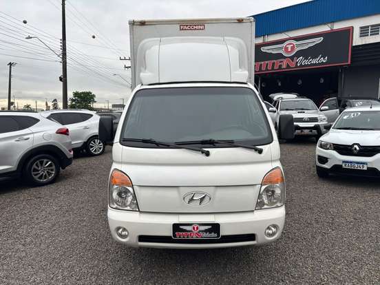 HYUNDAI-HR-2.5 TCI HD BAU 4X2 8V 97CV TURBO INTERCOOLER DIESEL 2P MANUAL HYUNDAI-HR-2011
