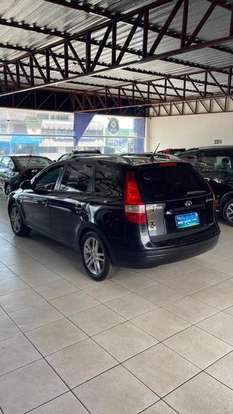 HYUNDAI-I30 CW-2010