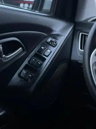 HYUNDAI-IX35-2014