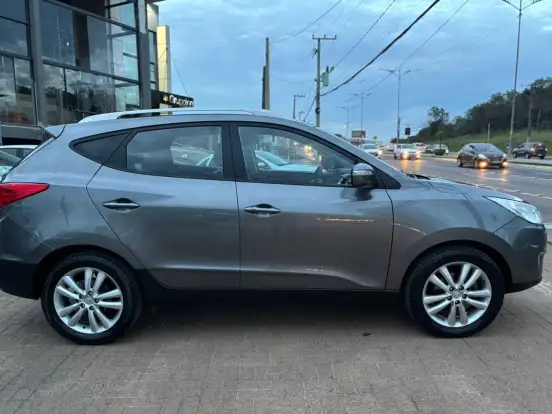 HYUNDAI-IX35-2.0 MPFI GLS 16V FLEX 4P AUTOMÁTICO HYUNDAI-IX35-2014