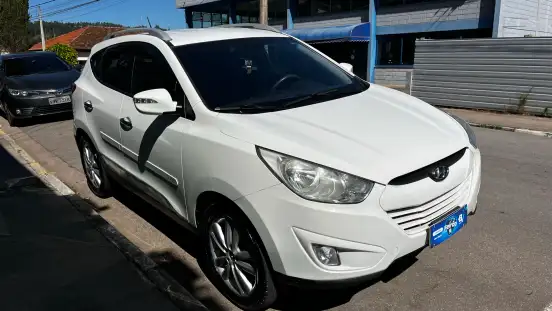 HYUNDAI-IX35-2013