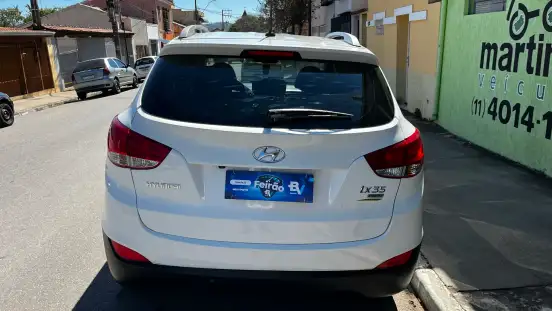 HYUNDAI-IX35-2013