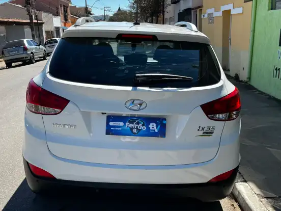 HYUNDAI-IX35-2.0 MPI 4X2 16V FLEX 4P AUTOMÁTICO HYUNDAI-IX35-2013