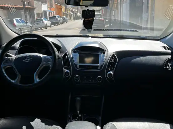 HYUNDAI-IX35-2.0 MPI 4X2 16V FLEX 4P AUTOMÁTICO HYUNDAI-IX35-2013