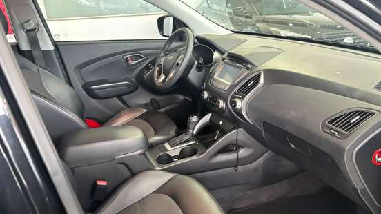 HYUNDAI-IX35-2.0 MPFI GL 16V FLEX 4P AUTOMÁTICO HYUNDAI-IX35-2017