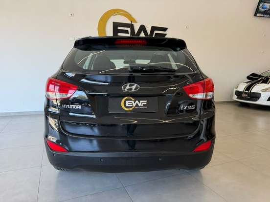 HYUNDAI-IX35-2.0 MPFI GLS 4X2 16V GASOLINA 4P AUTOMÁTICO HYUNDAI-IX35-2011