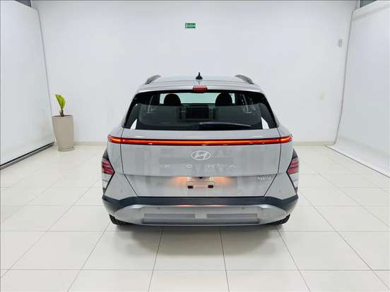 HYUNDAI-KONA-2025
