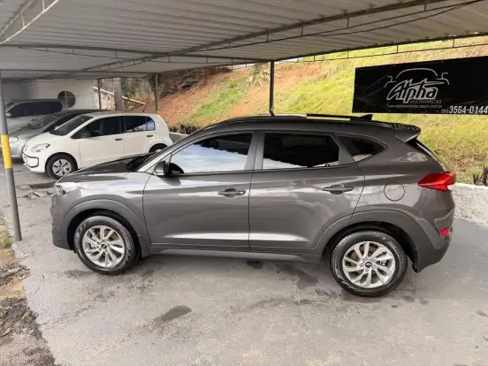 HYUNDAI-TUCSON-2020