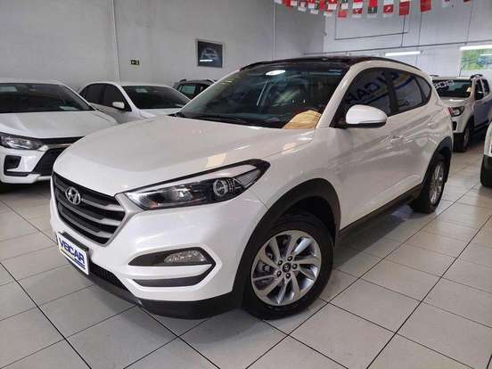 HYUNDAI-TUCSON-2021