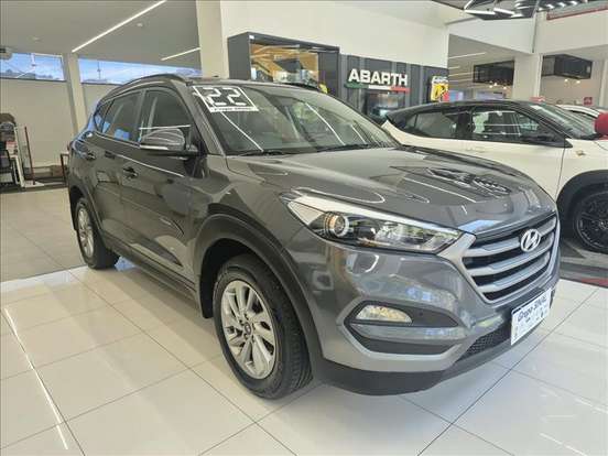 HYUNDAI-TUCSON-2021