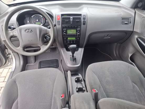 HYUNDAI-TUCSON-2.0 MPFI GLS 16V 143CV 2WD FLEX 4P AUTOMÁTICO HYUNDAI-TUCSON-2012