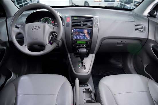 HYUNDAI-TUCSON-2.0 MPFI GLS 16V 143CV 2WD FLEX 4P AUTOMÁTICO HYUNDAI-TUCSON-2017