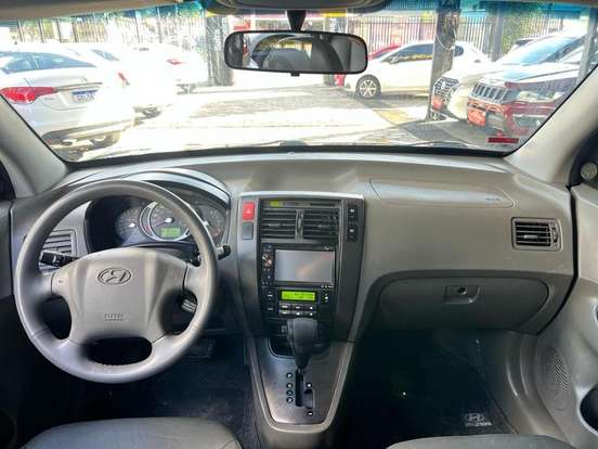 HYUNDAI-TUCSON-2.0 MPFI GLS 16V 143CV 2WD FLEX 4P AUTOMÁTICO HYUNDAI-TUCSON-2012