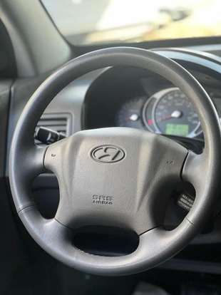 HYUNDAI-TUCSON-2012