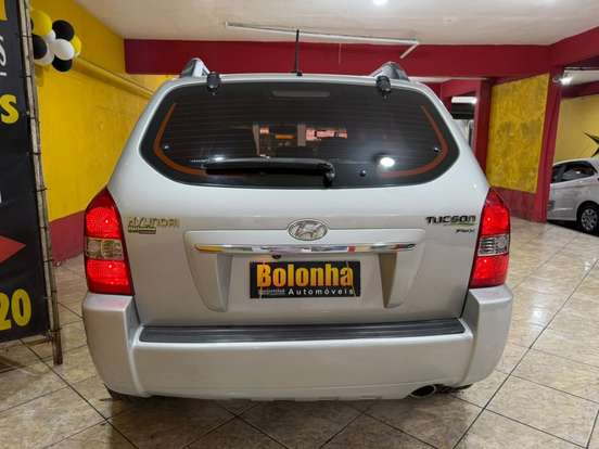 HYUNDAI-TUCSON-2.0 MPFI GLS 16V 143CV 2WD FLEX 4P AUTOMÁTICO HYUNDAI-TUCSON-2012