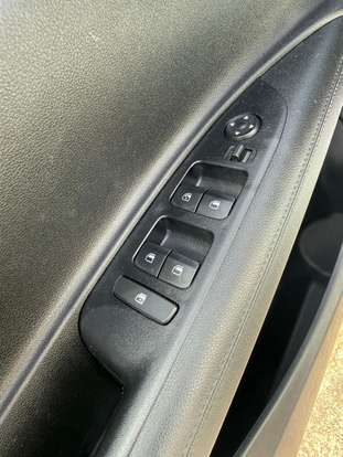 HYUNDAI-HB20-2022