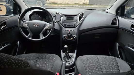 HYUNDAI-HB20-2019