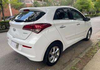 HYUNDAI-HB20-1.6 PREMIUM 16V FLEX 4P AUTOMÁTICO HYUNDAI-HB20-2015