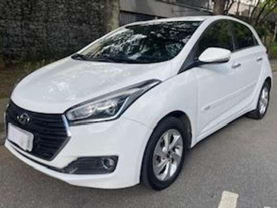 HYUNDAI-HB20-1.6 PREMIUM 16V FLEX 4P AUTOMÁTICO HYUNDAI-HB20-2015