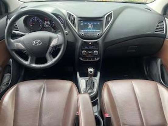 HYUNDAI-HB20-1.6 PREMIUM 16V FLEX 4P AUTOMÁTICO HYUNDAI-HB20-2015