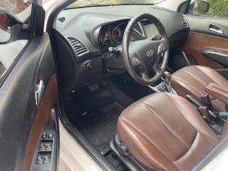 HYUNDAI-HB20-2015