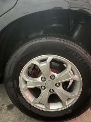 HYUNDAI-TUCSON-2008
