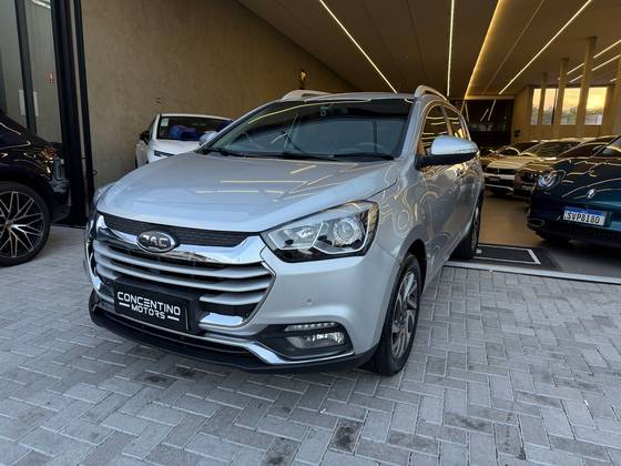 JAC T40 1.6 16V GASOLINA 4P CVT