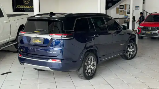 JEEP-COMMANDER-2023