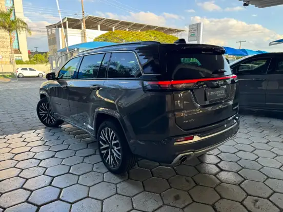 JEEP-COMMANDER-2026