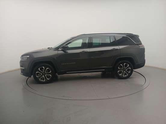 JEEP-COMMANDER-2025
