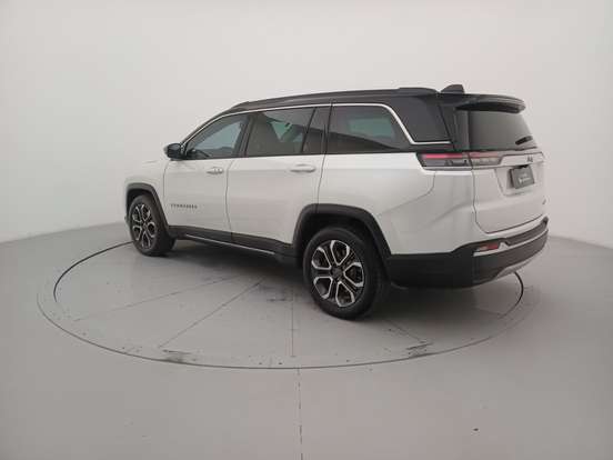 JEEP-COMMANDER-2023