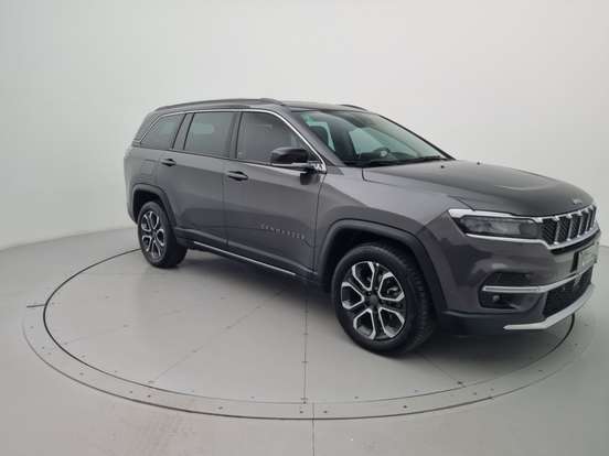 JEEP-COMMANDER-2024
