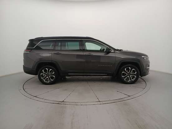 JEEP-COMMANDER-2024