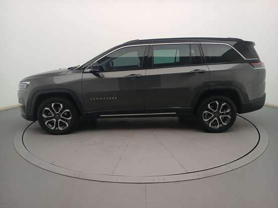 JEEP-COMMANDER-2023