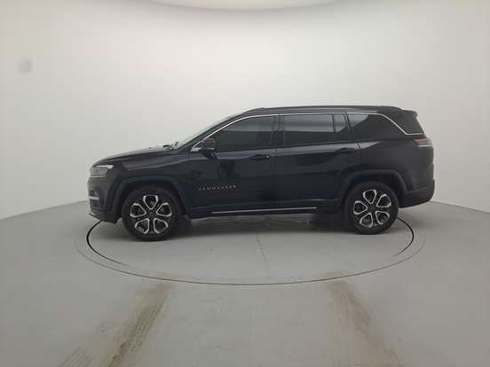 JEEP-COMMANDER-2024
