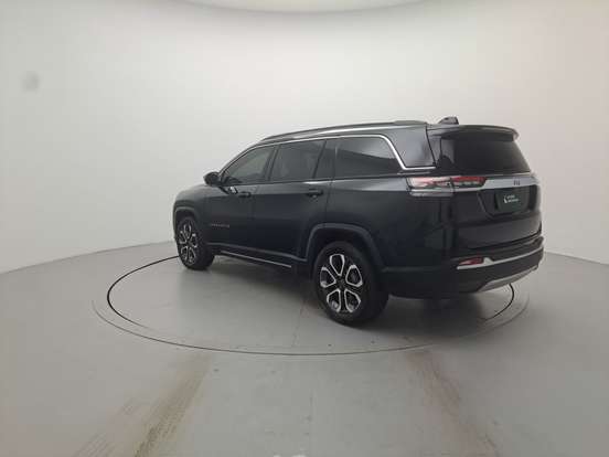 JEEP-COMMANDER-2024