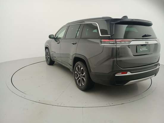 JEEP-COMMANDER-2025