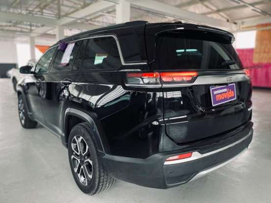 JEEP-COMMANDER-2023