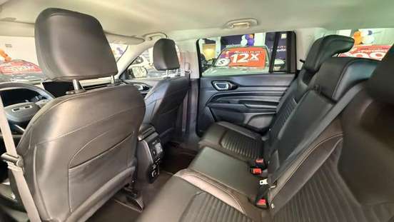 JEEP-COMMANDER-1.3 T270 TURBO FLEX LIMITED AT6 JEEP-COMMANDER-2023