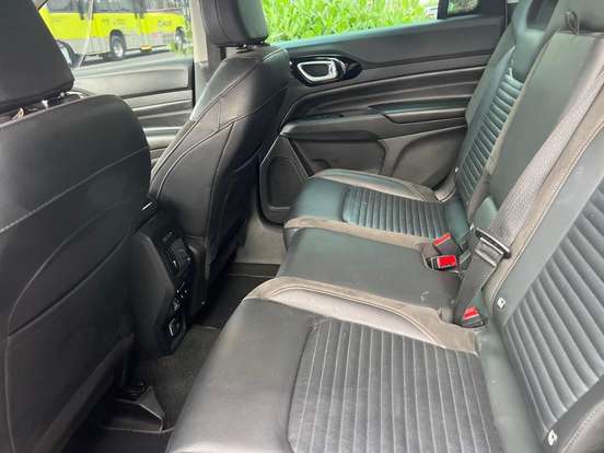 JEEP-COMMANDER-1.3 T270 TURBO FLEX LIMITED AT6 JEEP-COMMANDER-2023